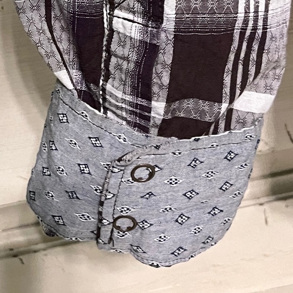 Moon Shine Spirit by Brad Paisley Mens Dark Brown/White Plaid Shirt Size XXL - Picture 8 of 11